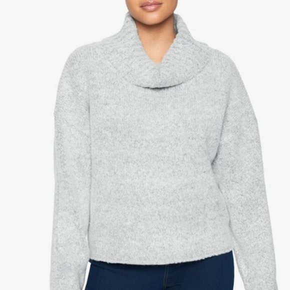 KENDALL+KYLIE Turtle Neck Grey Sweater